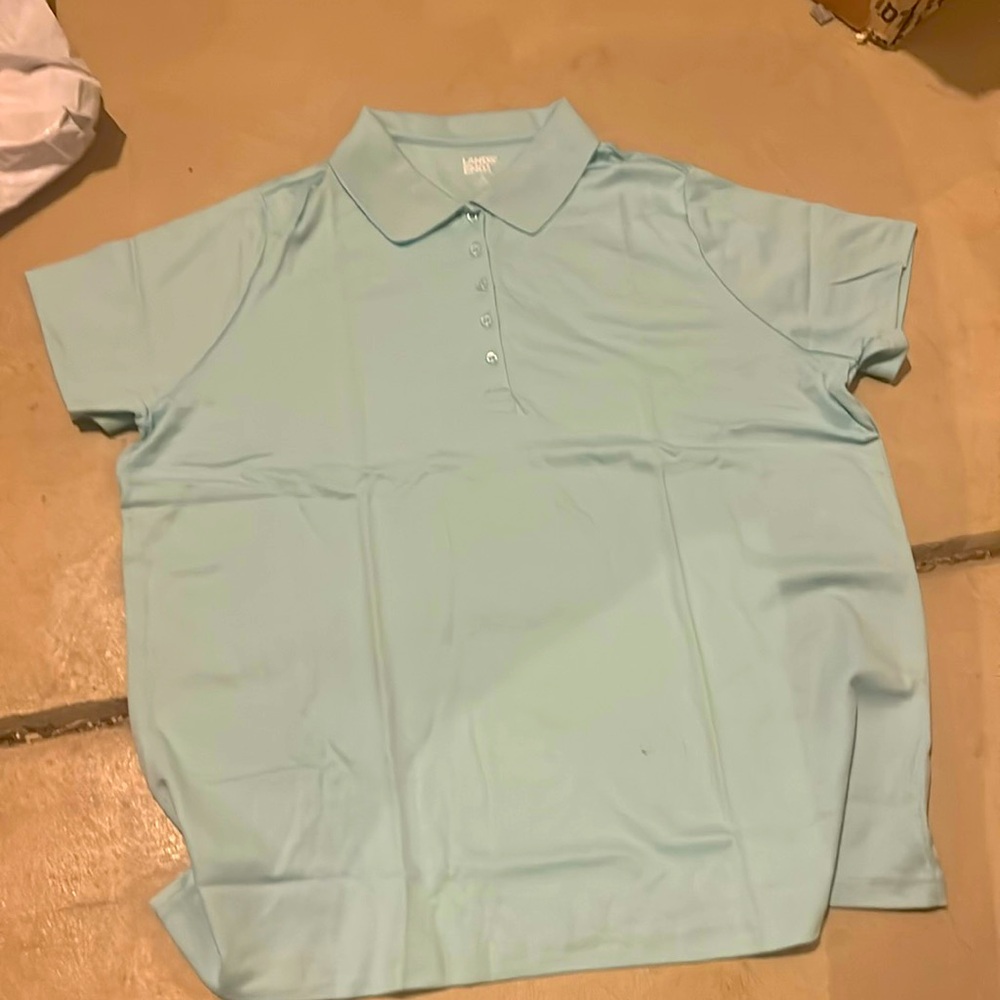 Lands and women’s size 1X polo shirt brand new still in bag